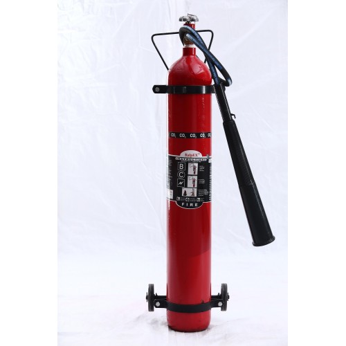 CARBON DIOXIDE (CO2) TROLLEY TYPE FIRE EXTINGUISHER (6.5kg)
